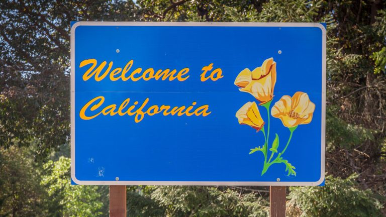 A welcome to California sign