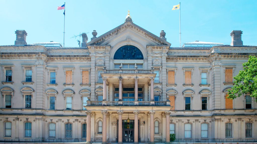 The Statehouse in Trenton, NJ, which houses the chambers of the legislature and governor.